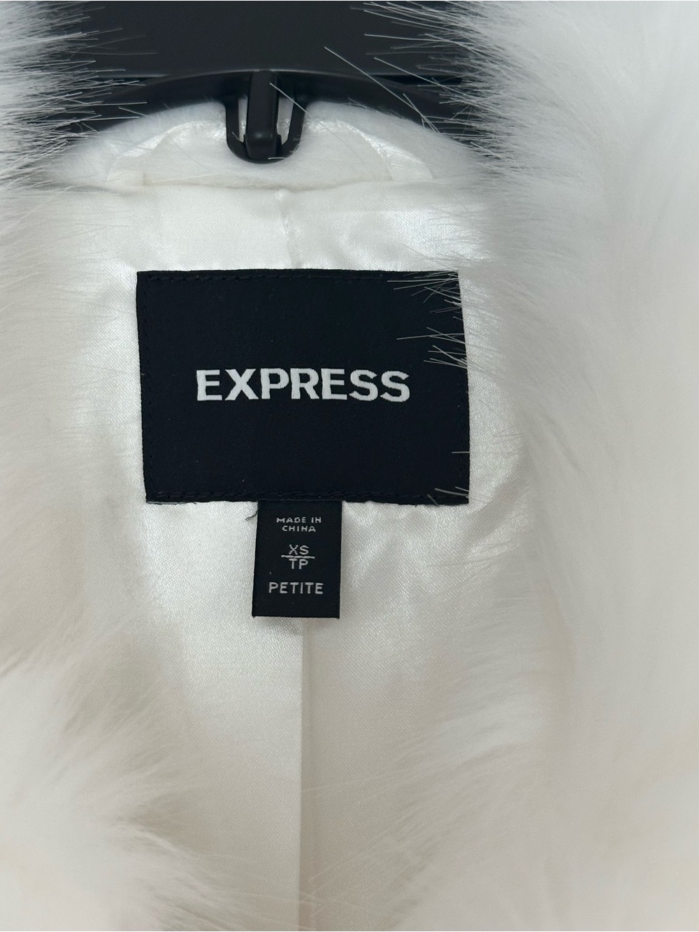 Express Women's White Faux Fur Coat - Picture 2 of 4